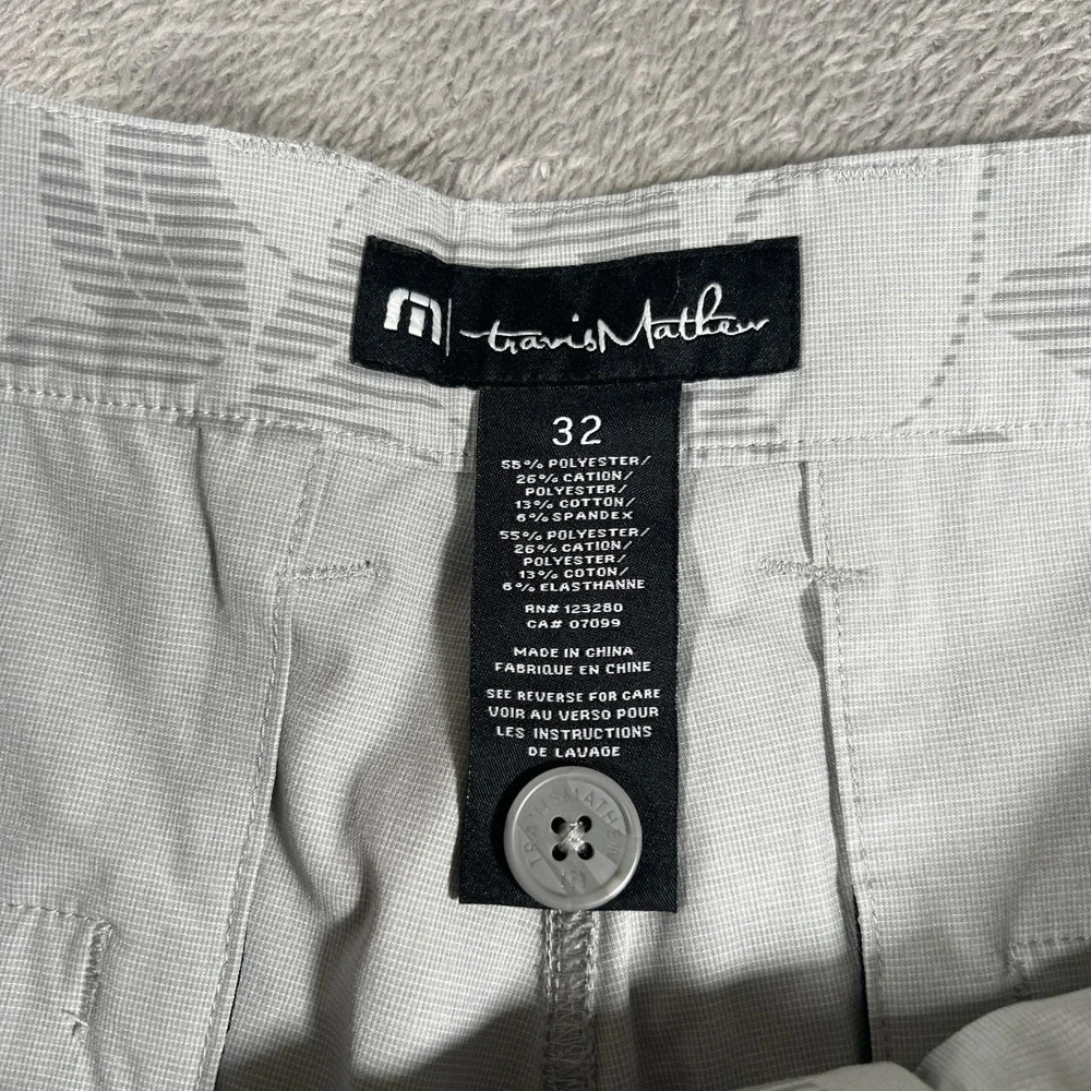Travis Mathew Shorts Mens 32 Gray Floral Pattern Golf Casual Performance Stretch
